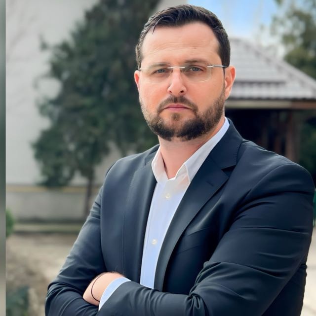 M STEFANESCU